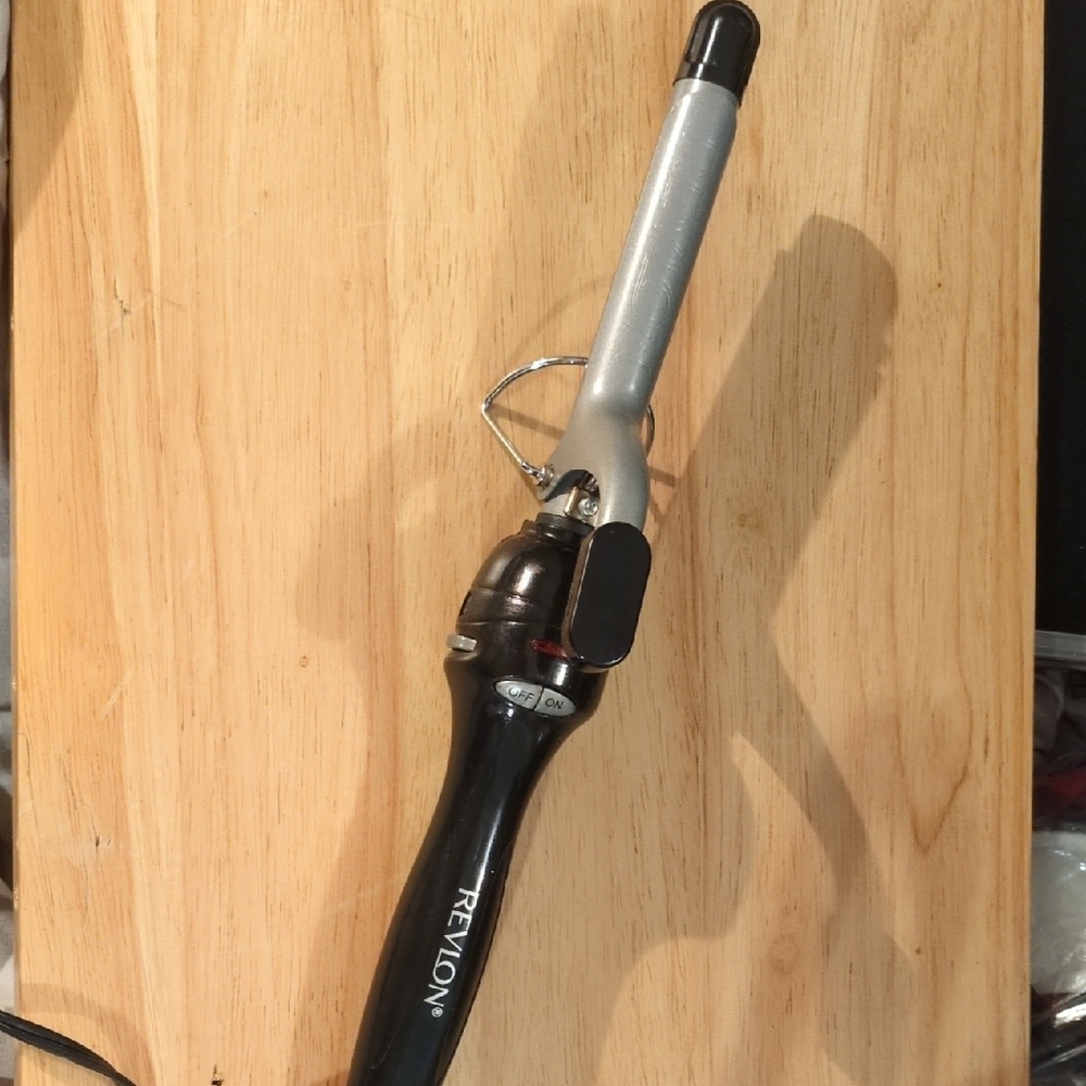 Revlon Black and Silver Hair Curler